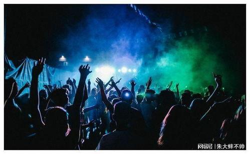 沉浸式吃瓜娱乐圈,揭秘娱乐圈的瓜田秘境